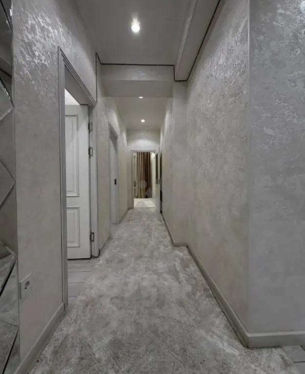 Квартира 3 комнаты, 11 этаж, 90 м², Мост Султони Кабир, Южный