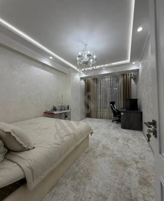 Квартира 3 комнаты, 11 этаж, 90 м², Мост Султони Кабир, Южный